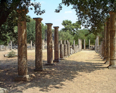Säulengalerie in Olympia