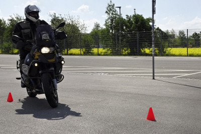 Selbst im Langsam-Fahrbereich ist ein weiter Blick sehr hilfreich. Selbst im Langsam-Fahrbereich ist ein weiter Blick sehr hilfreich.