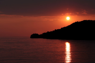 Sonnenuntergang über der albanischen Riviera