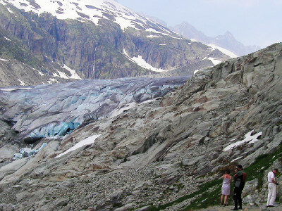 Sicht auf den Eisabbruch des Rhone-Gletschers