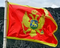 Montenegros Fahne - www.bikerdream.de
