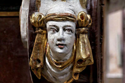 Detailaufnahme eines Gesichtes aus dem Dom von Frombork