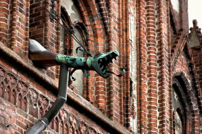 Wasserspeier an der Kirche von Orneta Wasserspeier an der Kirche von Orneta