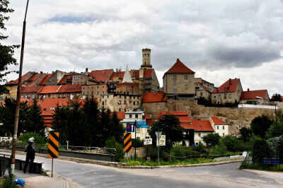 Blick auf die Stadt Bystrzyca Klodzka.