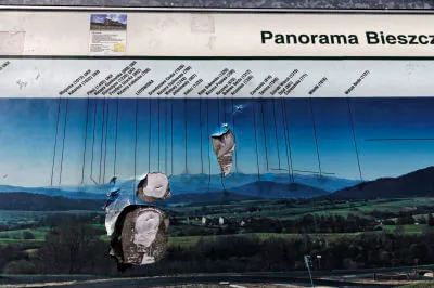 Panoramaschild mit Hinweisen auf die Bergnamen