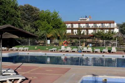 Panorama vom Hotel mit Swimming-Pool Rural El Cortijo Ronda