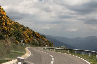 Motorradtraum in den Pyrenäen / Collada de Toses: 40 - in Worten VIERZIG! - Kilometer Kurven! Streckenverlauf des Collada de Toses